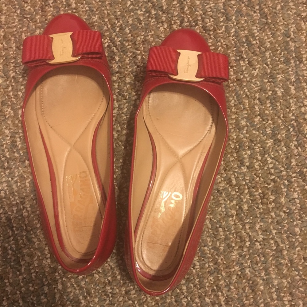 Salvatore Ferragamo red flats